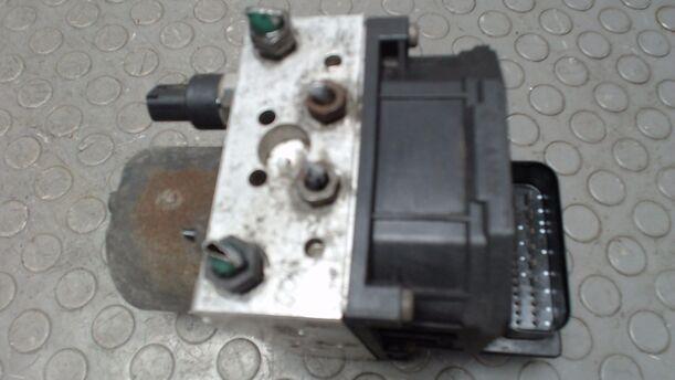 Foto: HAUPTBREMSAGGREGAT ABS eines Citroen Xsara Picasso 1.8i