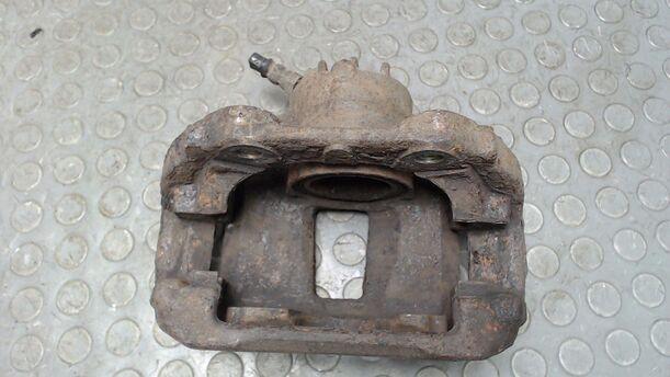 Foto: BREMSSATTEL VORN LINKS eines Citroen Xsara Picasso 1.8i