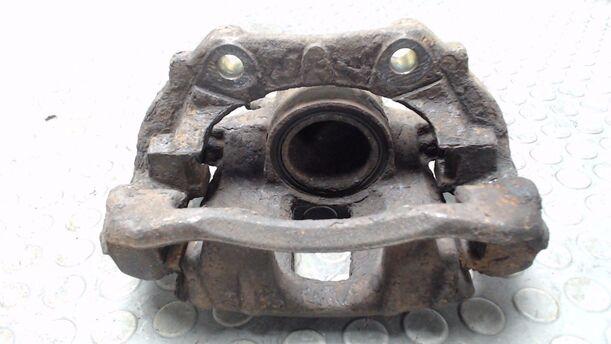 Foto: BREMSSATTEL VORN LINKS eines Citroen Xsara Picasso 1.8i