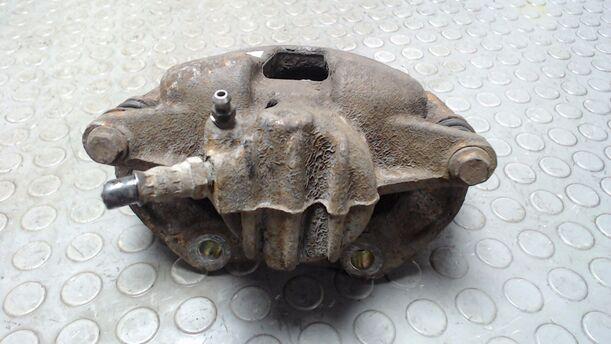 Foto: BREMSSATTEL VORN LINKS eines Citroen Xsara Picasso 1.8i