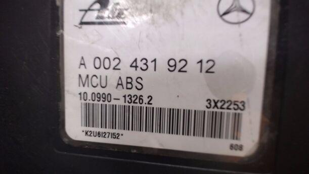 Foto: HAUPTBREMSAGGREGAT ABS eines Mercedes-Benz C 200 T