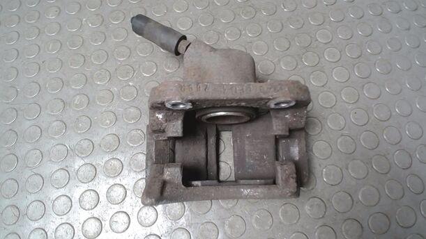Foto: BREMSSATTEL VORN LINKS ( TRW ) eines Renault Twingo 1.2 LEV 16V 75 Cup