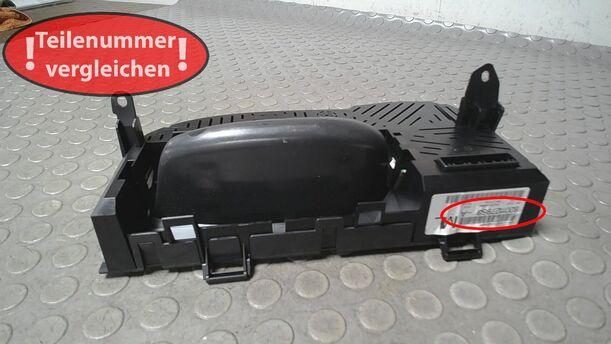 Foto: TACHOEINHEIT eines Renault Twingo 1.2 LEV 16V 75 Cup