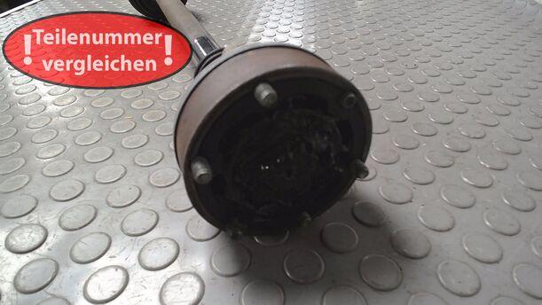 Foto: ANTRIEBSWELLE HINTEN LINKS eines Audi TT Coupe 3.2 quattro S tronic Cup