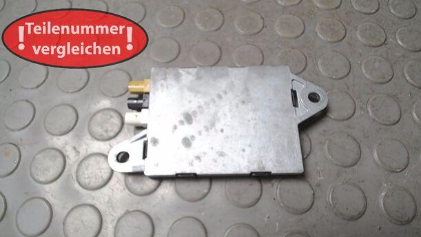 Foto: ANTENNENVERSTÄRKER eines Audi TT Coupe 3.2 quattro S tronic Cup