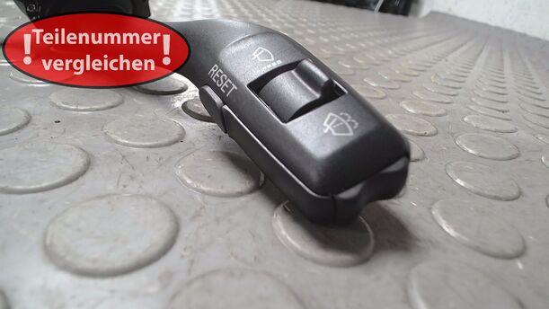 Foto: SCHEIBENWISCHERSCHALTER eines Audi TT Coupe 3.2 quattro S tronic Cup