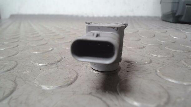 Foto: ABSTANDSSENSOR/ PDC SENSOR eines Audi TT Coupe 3.2 quattro S tronic Cup