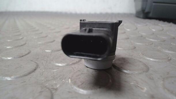 Foto: ABSTANDSSENSOR/ PDC SENSOR eines Audi TT Coupe 3.2 quattro S tronic Cup