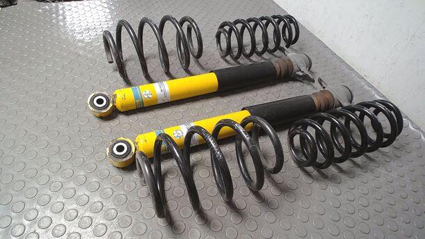 Foto: EIBACH FEDERSET + BILSTEIN STOSSDÄMPFER HINTEN eines Audi TT Coupe 3.2 quattro S tronic Cup