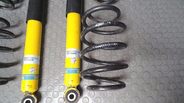 Foto: EIBACH FEDERSET + BILSTEIN STOSSDÄMPFER HINTEN eines Audi TT Coupe 3.2 quattro S tronic Cup