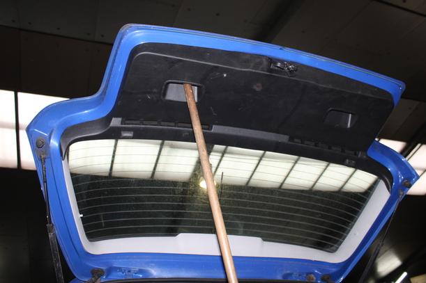 Foto: HECKKLAPPE / HECKDECKEL eines VW Golf 1.9 TDI Cup