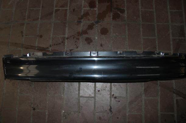 Foto: STOSSFÄNGER / STOßSTANGE HINTEN UNTERTEIL ( BIS 1999 ) eines VW Polo 60 Cup