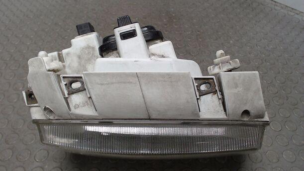 Foto: SCHEINWERFER RECHTS (6N1) eines VW Polo 60 Cup
