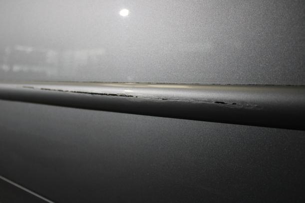 Foto: TÜR LINKS ( MANUELLER FENSTERHEBER ) eines VW Lupo 1.0 Cup