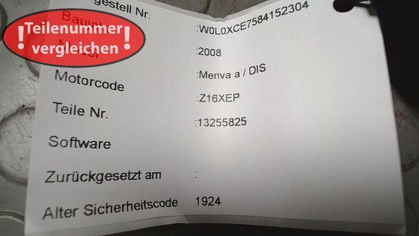 Foto: INFORMATIONSDISPLAY ( ENTHEIRATET ) eines Opel Meriva 1.6 16V Cup
