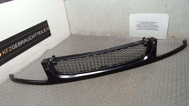 Foto: KÜHLERGRILL eines VW Polo 60 Cup
