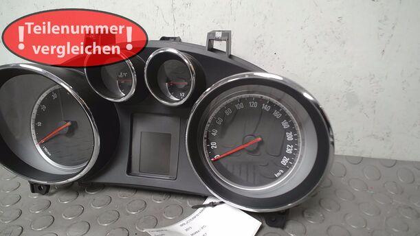 Foto: TACHOEINHEIT ( ENTHEIRATET ) eines Opel Mokka 1.4 Turbo ecoFLEX Start/Stop Cup