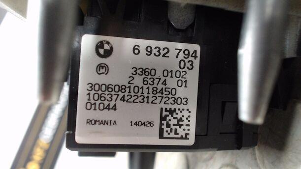 Foto: LICHTSCHALTER eines BMW 320i Cup
