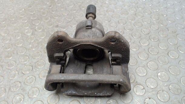 Foto: BREMSSATTEL HINTEN LINKS eines BMW 320i Cup