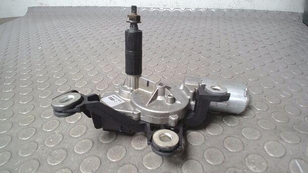 Foto: SCHEIBENWISCHERMOTOR HINTEN eines VW Fox 1.2 Cup