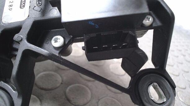 Foto: SCHEIBENWISCHERMOTOR HINTEN eines VW Fox 1.2 Cup
