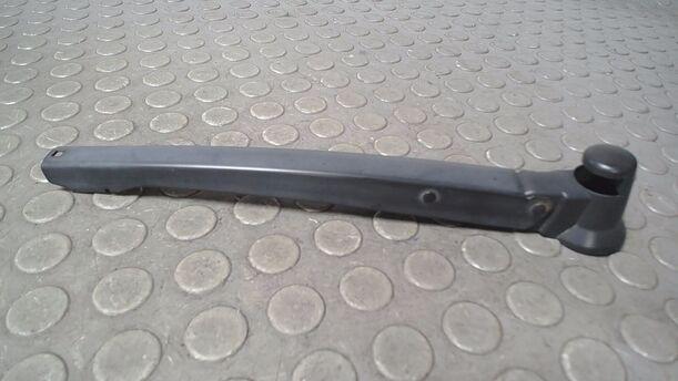 Foto: SCHEIBENWISCHERARM HINTEN eines VW Fox 1.2 Cup