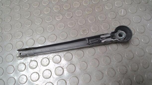 Foto: SCHEIBENWISCHERARM HINTEN eines VW Fox 1.2 Cup