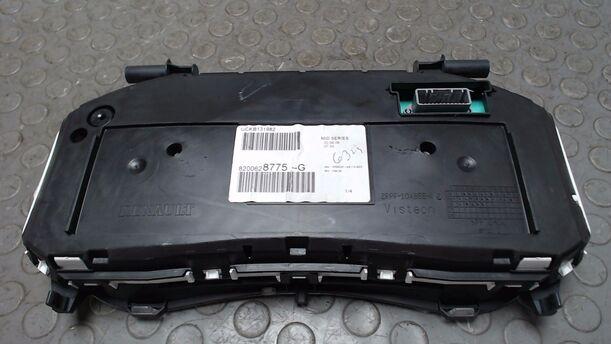 Foto: TACHOEINHEIT / KOMBIINSTRUMENT eines Renault Clio 1.6 16V Cup