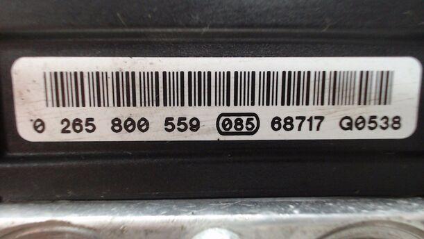 Foto: HAUPTBREMSAGGREGAT ABS eines Renault Clio 1.6 16V