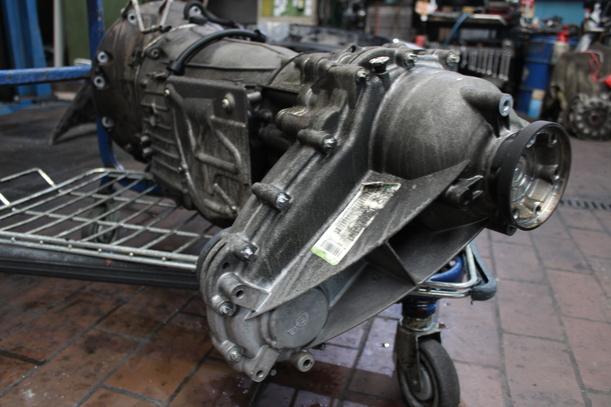 Foto: AUTOMATIK GETRIEBE ( UNGEPRÜFT ) eines Mercedes-Benz ML 280 CDI 4Matic 7G-TRONIC DPF