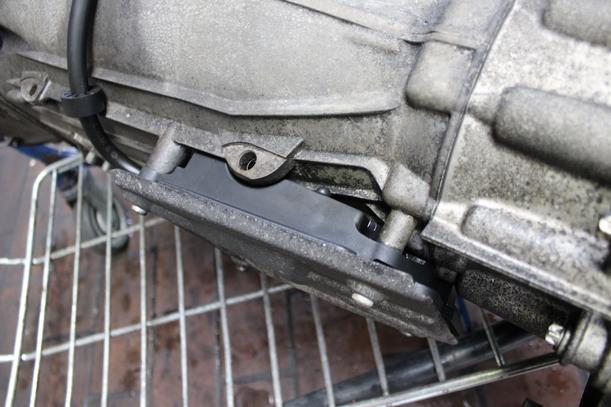 Foto: AUTOMATIK GETRIEBE ( UNGEPRÜFT ) eines Mercedes-Benz ML 280 CDI 4Matic 7G-TRONIC DPF