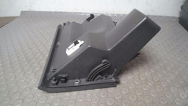 Foto: HANDSCHUHFACH eines VW Fox 1.2