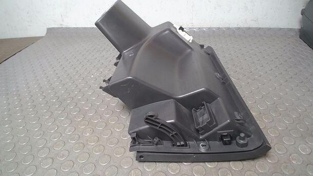 Foto: HANDSCHUHFACH eines VW Fox 1.2