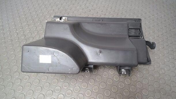 Foto: HANDSCHUHFACH eines VW Fox 1.2
