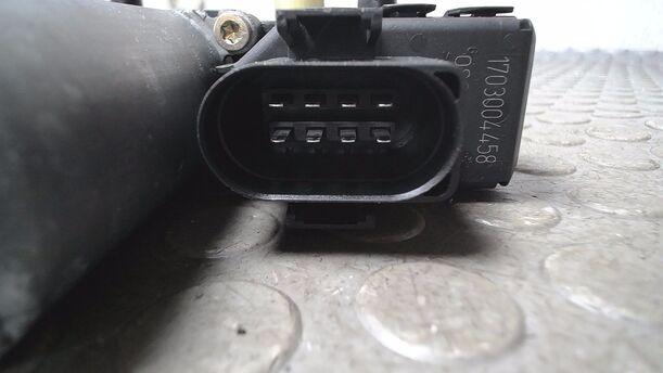 Foto: FENSTERHEBERMOTOR VORN RECHTS eines Audi A4 Avant 2.5 TDI quattro