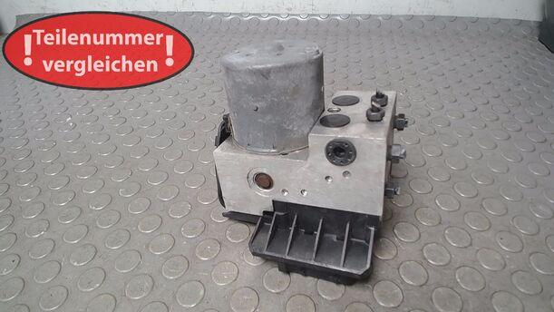 Foto: HAUPTBREMSAGGREGAT ABS eines Audi A4 Avant 2.5 TDI quattro