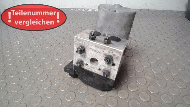 Foto: HAUPTBREMSAGGREGAT ABS eines Audi A4 Avant 2.5 TDI quattro