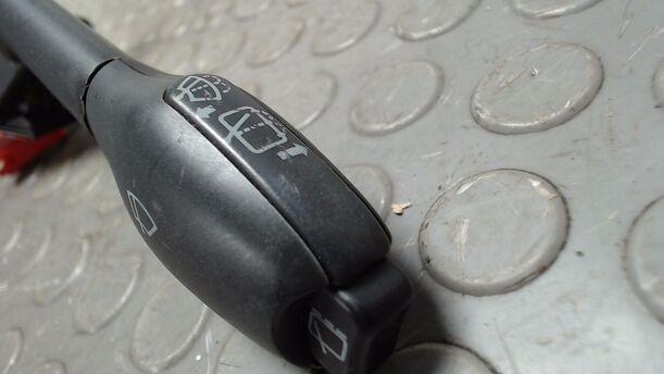 Foto: SCHEIBENWISCHERSCHALTER eines VW Lupo 1.0