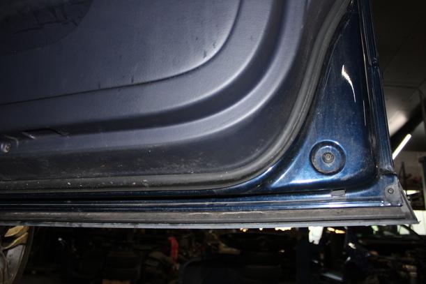 Foto: TÜR VORN RECHTS eines Audi A4 2.0