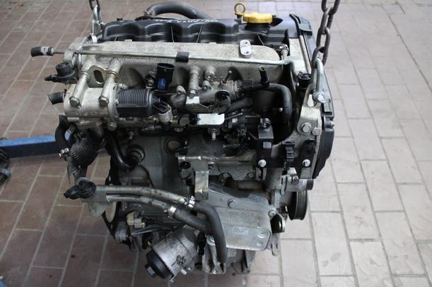 Foto: MOTOR ( Z19 DTL ) eines Opel Astra 1.9 CDTI Caravan DPF