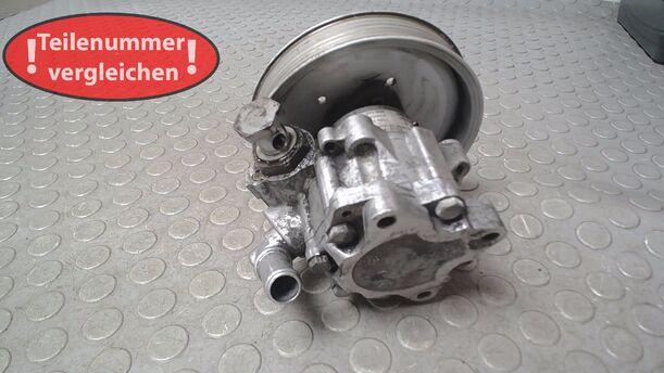 Foto: PUMPE SERVOLENKUNG/ SERVOPUMPE eines Audi A4 Avant 2.5 TDI quattro