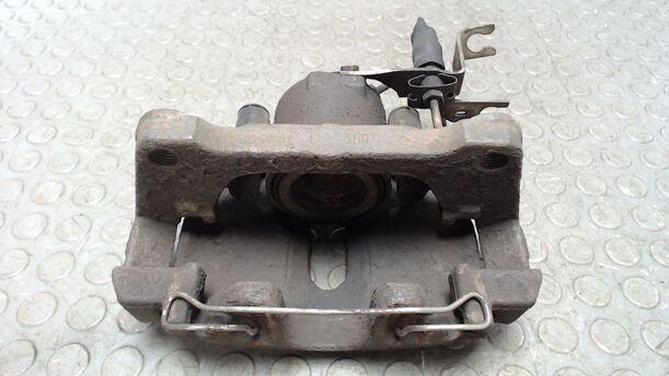 Foto: BREMSSATTEL VORN LINKS ( ATE / 288 MM ) eines Audi A4 2.0