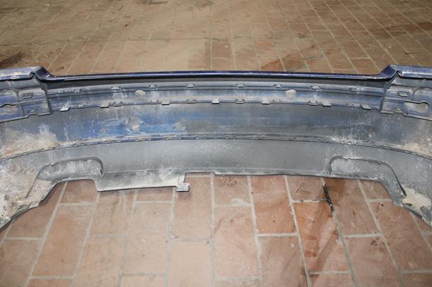 Foto: STOSSFÄNGER/ STOßSTANGE HINTEN ( LIMOUSINE ) eines VW Passat 1.9 TDI