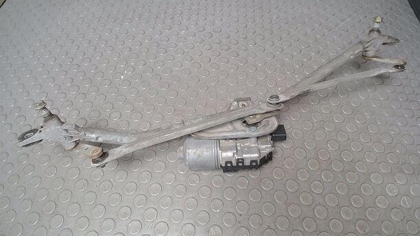 Foto: SCHEIBENWISCHERMOTOR VORN eines VW Passat 1.9 TDI