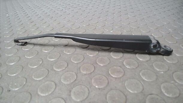 Foto: SCHEIBENWISCHERARM HINTEN eines Mercedes-Benz A 140