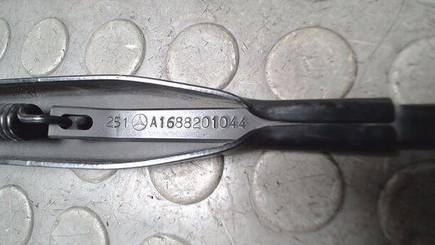 Foto: SCHEIBENWISCHERARM HINTEN eines Mercedes-Benz A 140