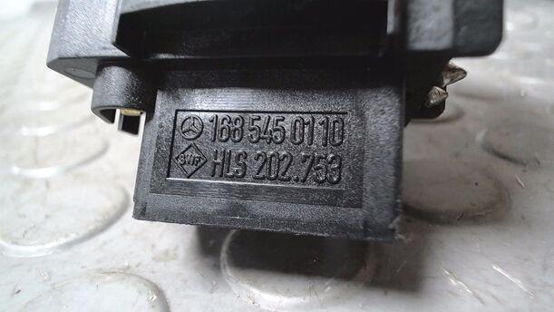 Foto: BLINKSCHALTER/ KOMBISCHALTER eines Mercedes-Benz A 140