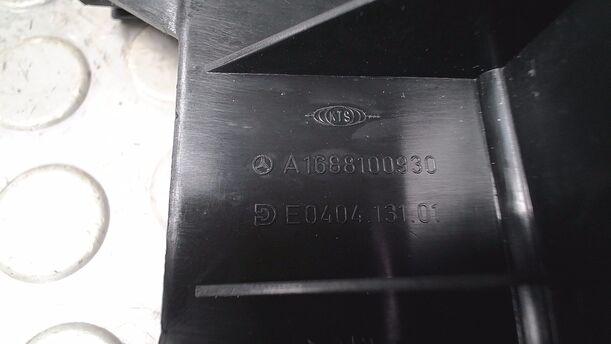 Foto: ASCHENBECHER eines Mercedes-Benz A 140