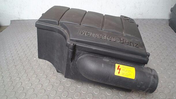 Foto: LUFTFILTERKASTEN eines Mercedes-Benz A 140