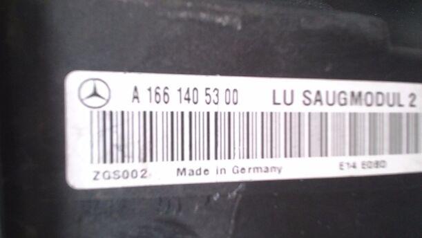 Foto: LUFTFILTERKASTEN eines Mercedes-Benz A 140